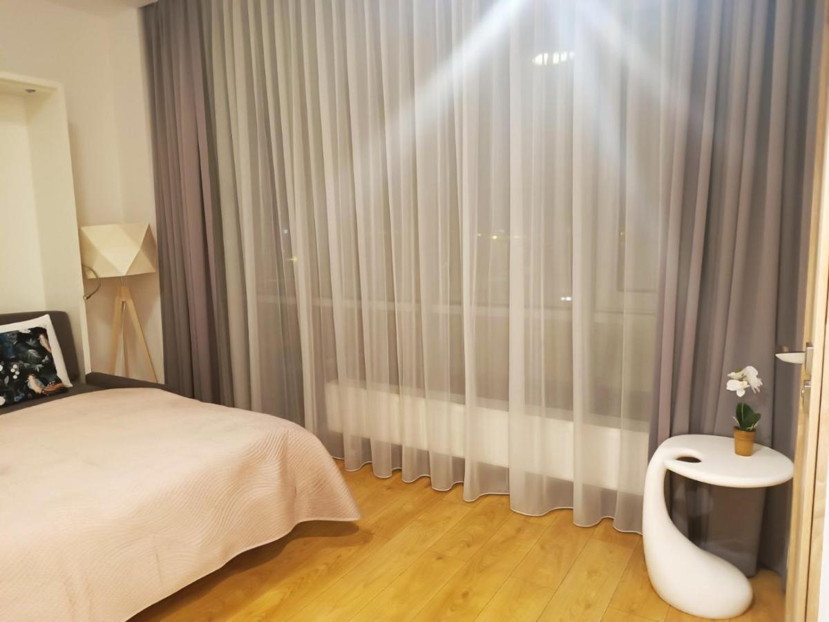 Apartamenty Aleje Jerozolimskie Warsaw Ngoại thất bức ảnh